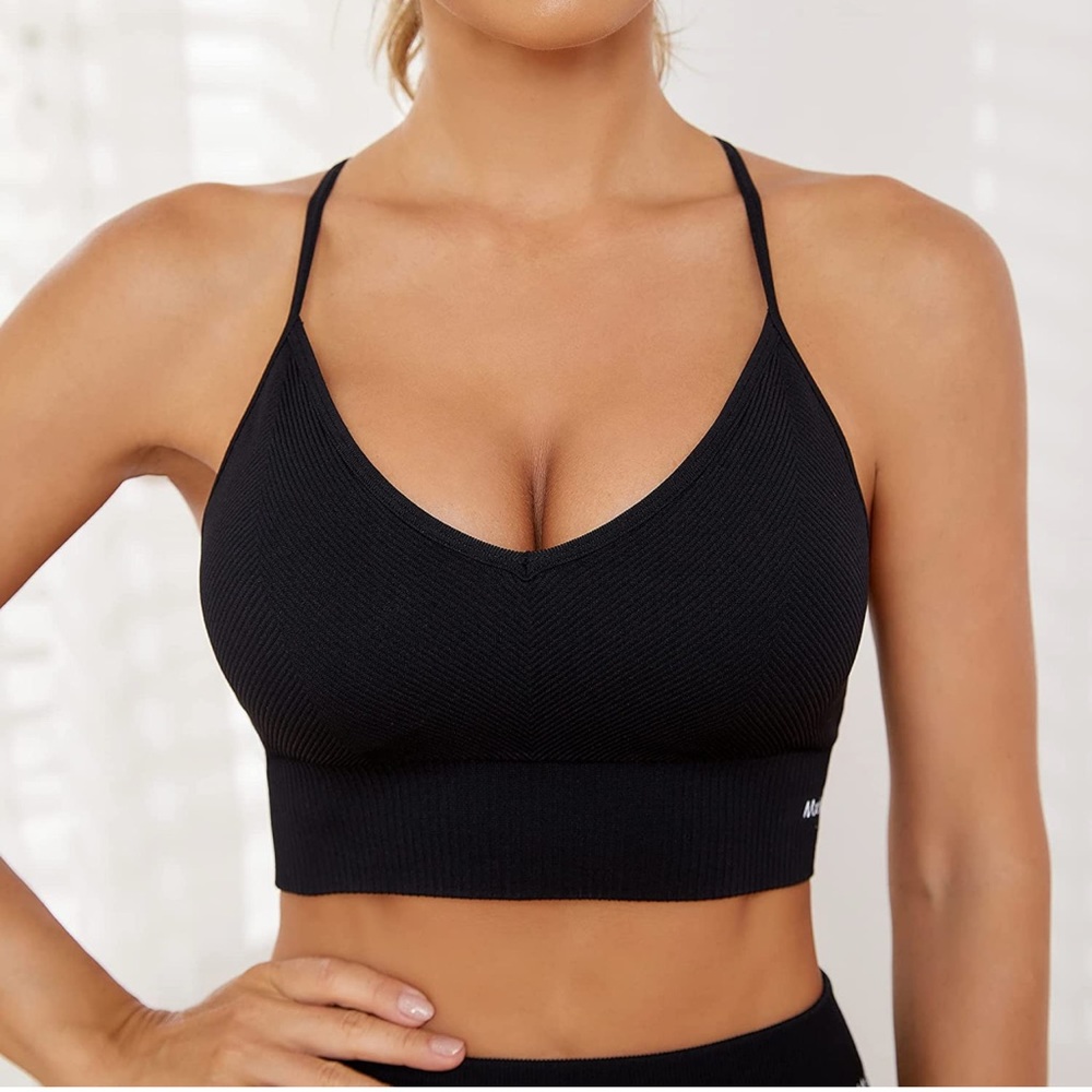 Modstreests Sports Bras for Women Criss-Cross Back